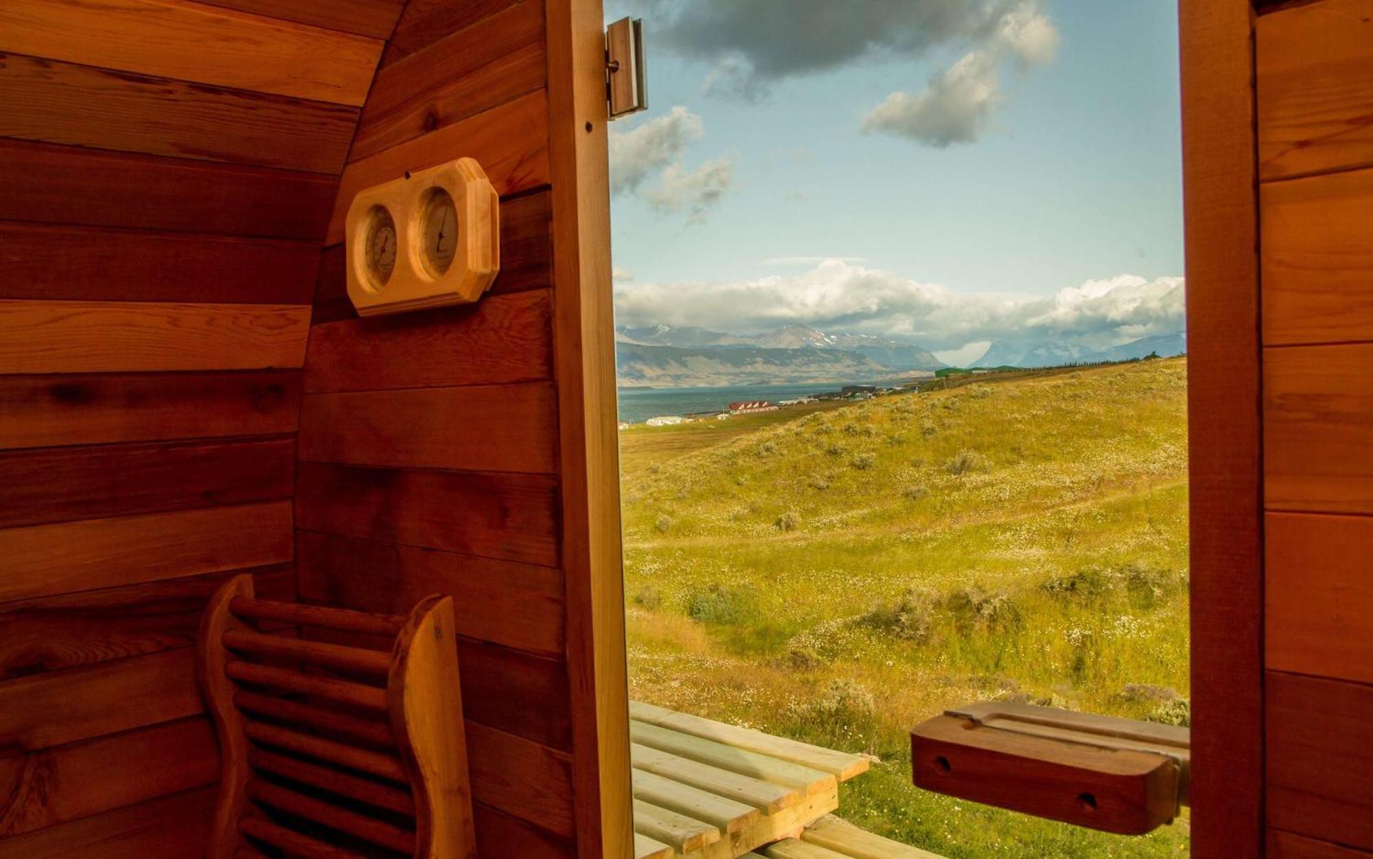 Borde Glaciar Hotel